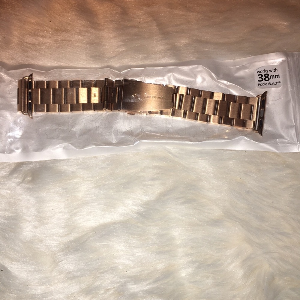 NWT Rose gold watch band works w/38mm Apple Watch